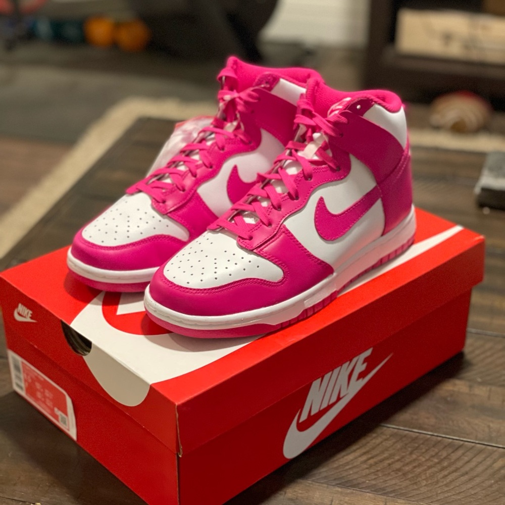 Women’s Nike Dunk High ‘Pink Prime’